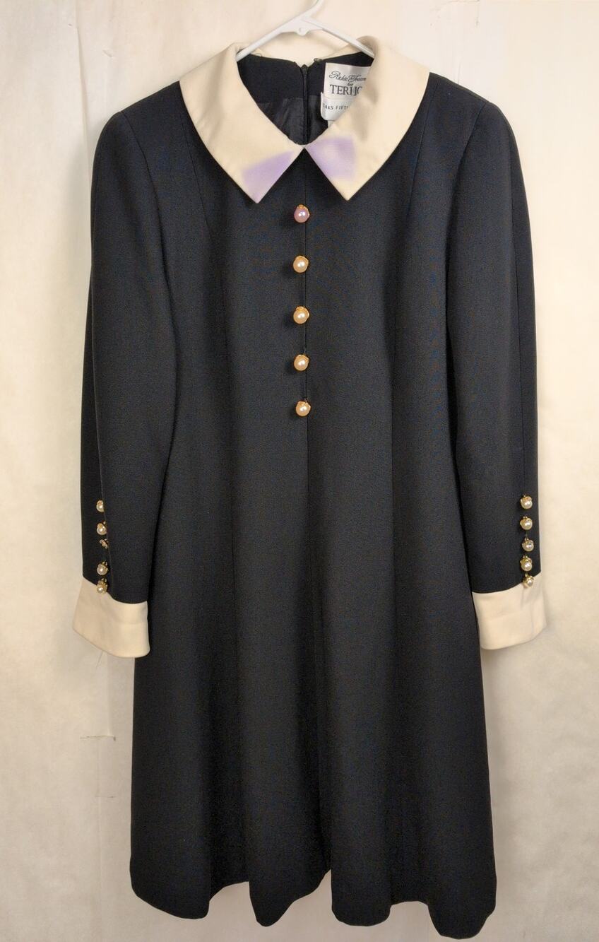 Vintage Teri Jon black pearl button Peter Pan collar dress Sz 12 Wednesday Adams